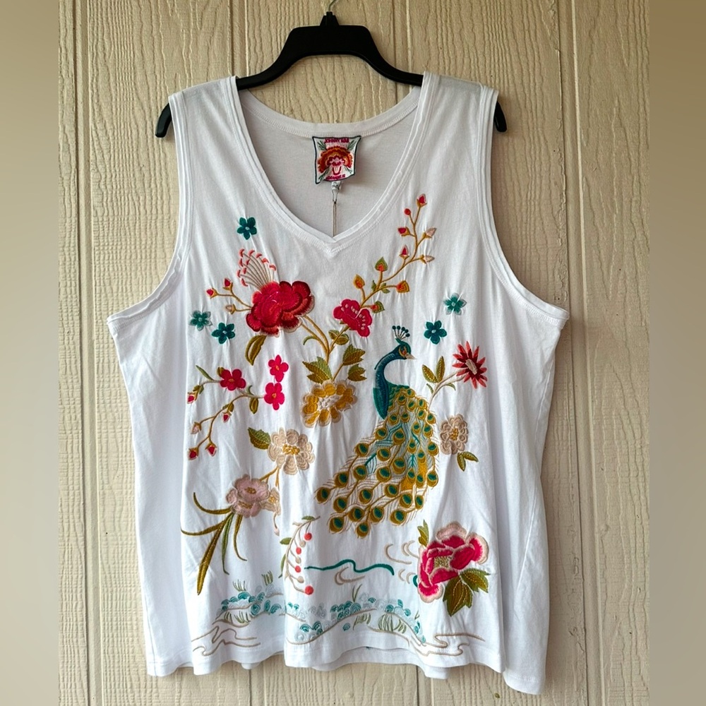 JOHNNY WAS Celina Raw Edge V-Neck Tank Top - Picture 4 of 14